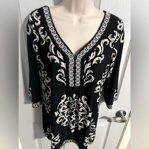 Women’s Top by White House Black Market, Size Medium, Black/Beige